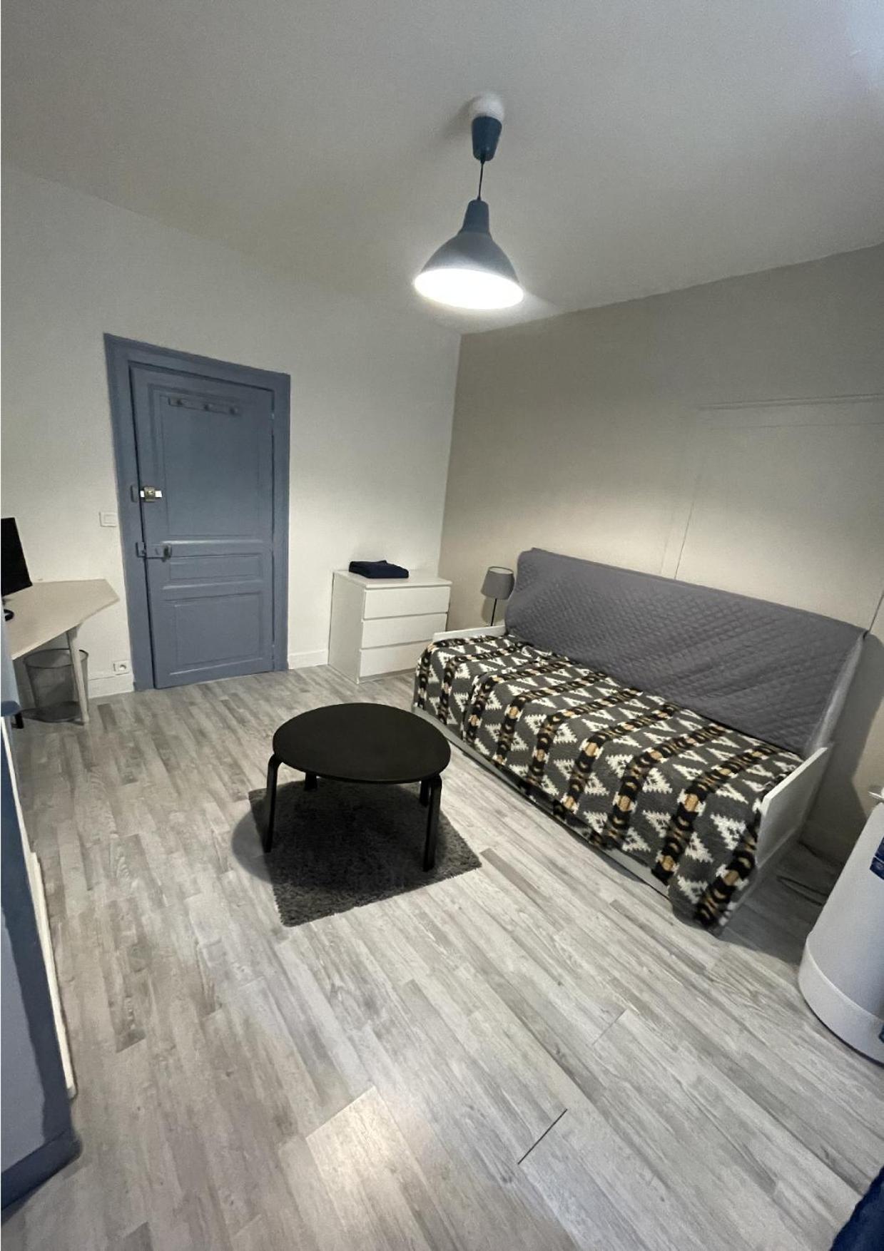 Bienvenu Chez Zazou Apartment Limoges Bagian luar foto